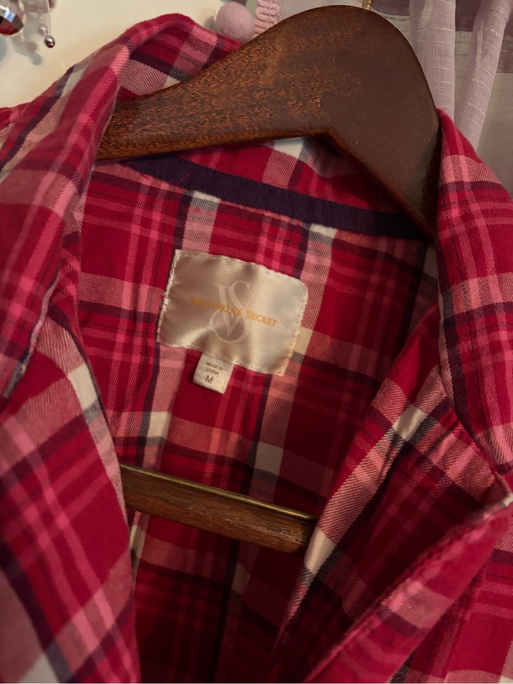 Victoria’s Secret LOT of 3 flannel pajama sets - Picture 16 of 16